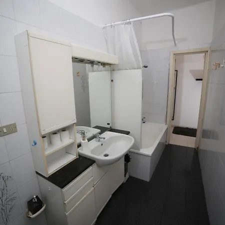 Cozyneat Hub Ostello
