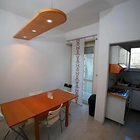 Cozyneat Hub אכסניה *