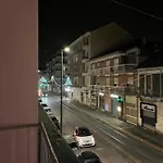 Cozyneat Hub אכסניה